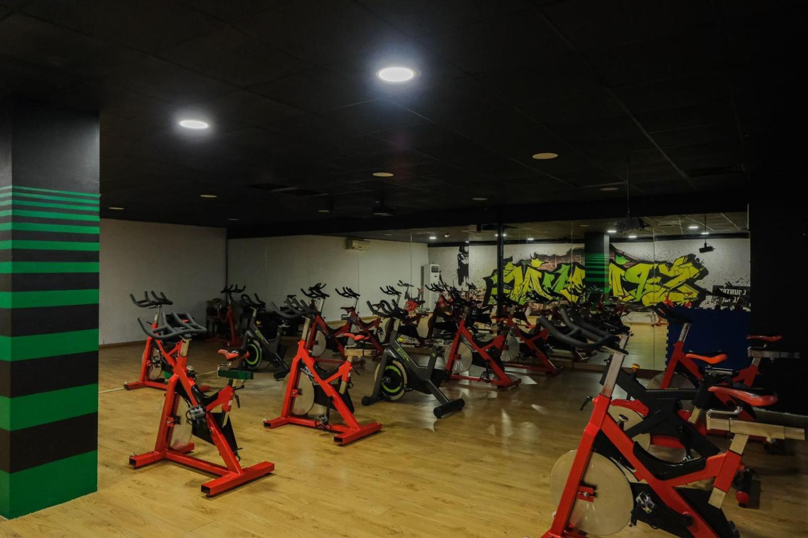 Country Lodge Hotel & Resort Beyrut Dış mekan fotoğraf