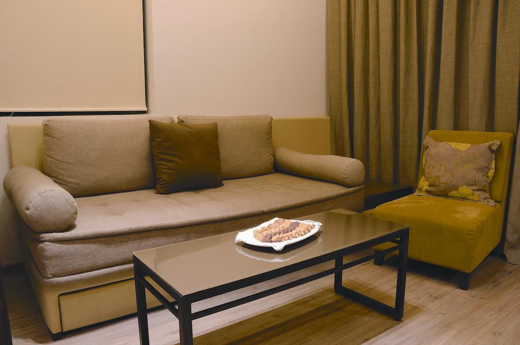 Country Lodge Hotel & Resort Beyrut Dış mekan fotoğraf